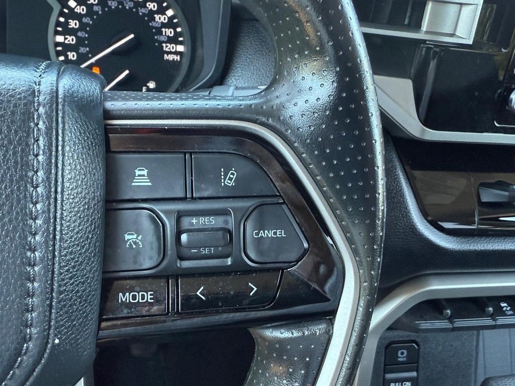 Used 2022 Toyota Tundra SR5 w/ SR5 Convenience Package image 17