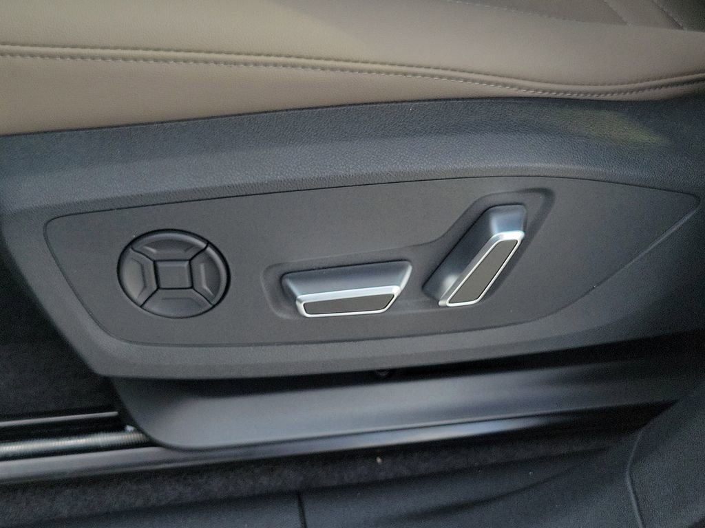 New 2026 Audi Q3 quattro 2.0T AWD/4WD image 18