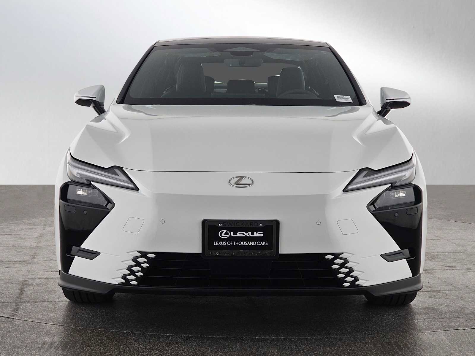 New 2026 Lexus ES 350e FWD image 8