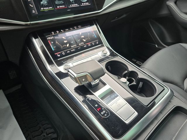 Used 2023 Audi Q8 Prestige AWD/4WD image 34