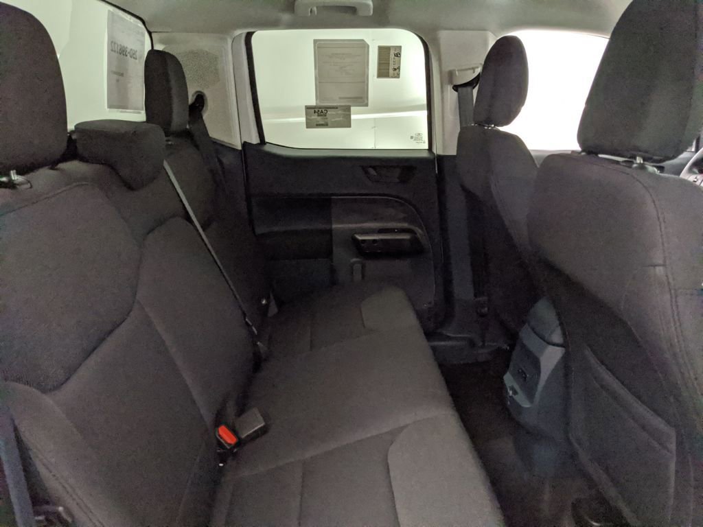 New 2026 Ford Maverick XL image 25