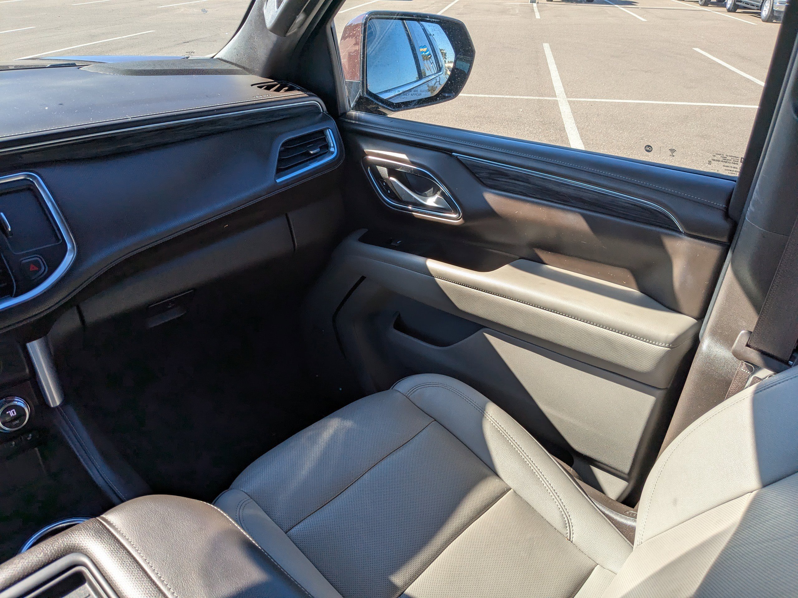 Used 2023 GMC Yukon SLT w/ Max Trailering Package image 19