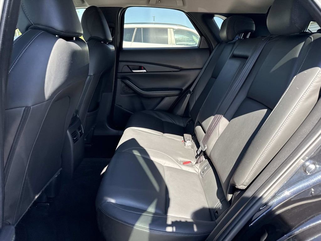 Used 2022 MAZDA CX-30 AWD 2.5 S w/ Select Package image 11