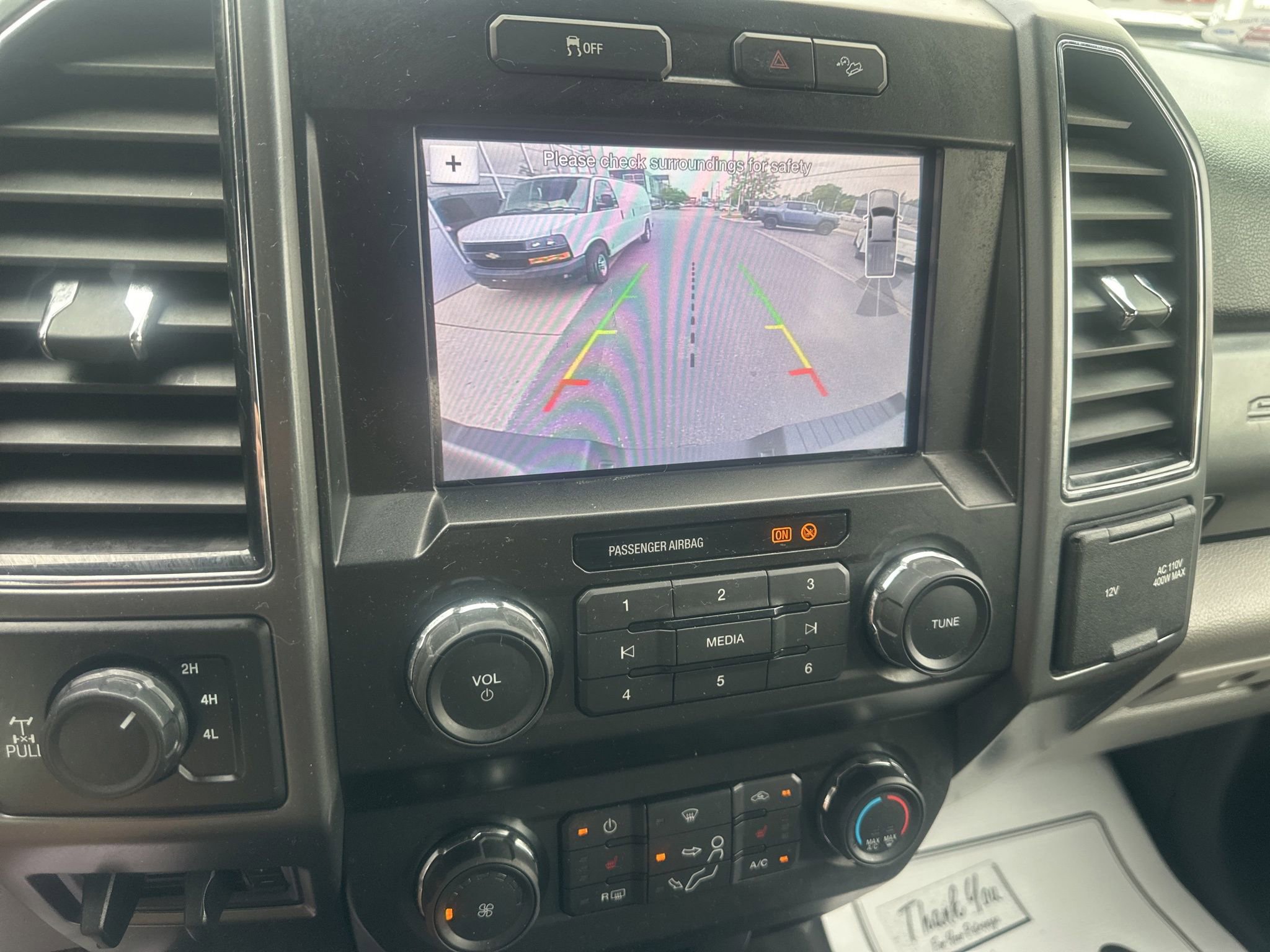 Used 2019 Ford F250 XLT w/ XLT Premium Package AWD/4WD image 33