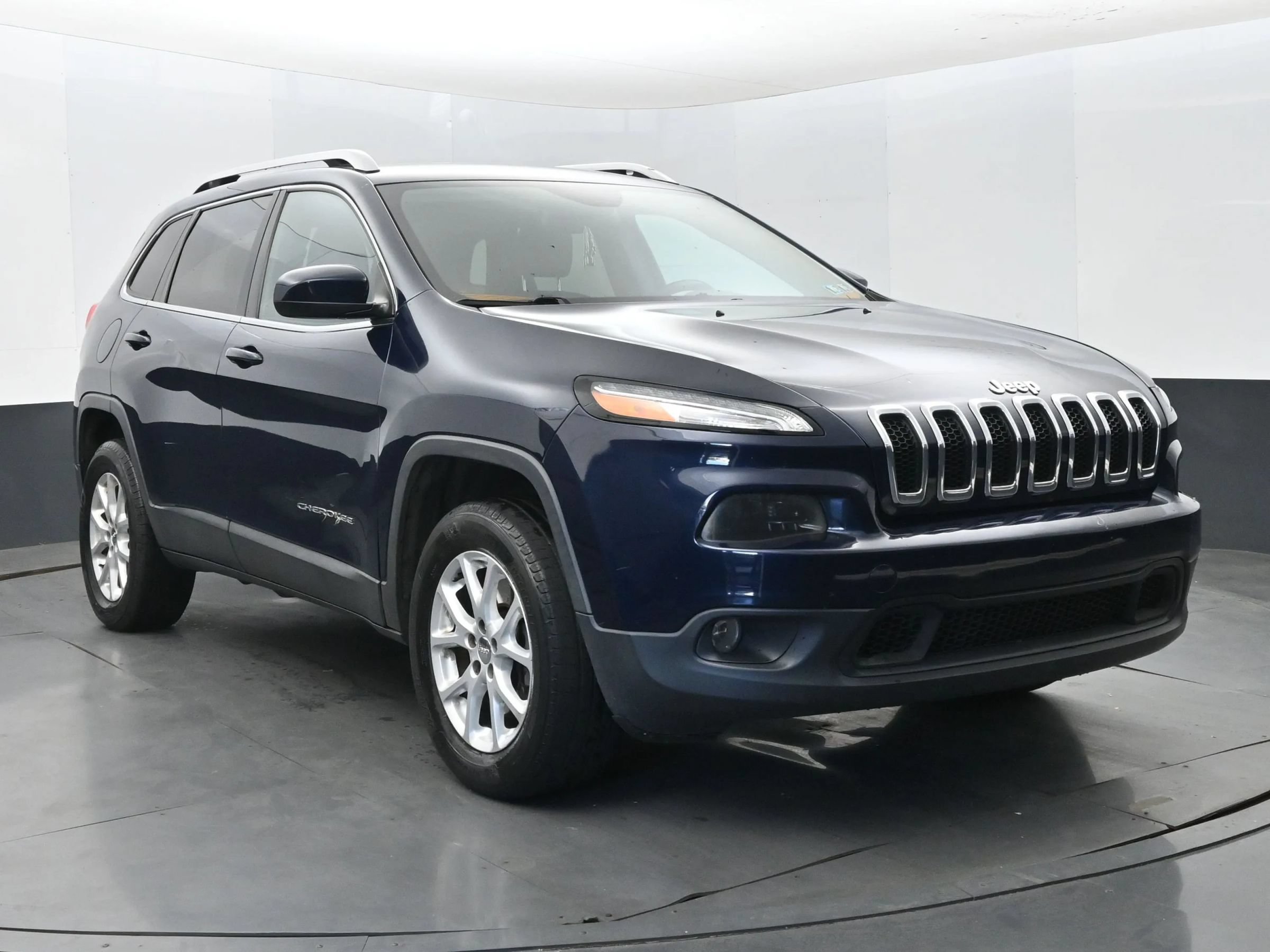 Used 2014 Jeep Cherokee Latitude w/ Cold Weather Group