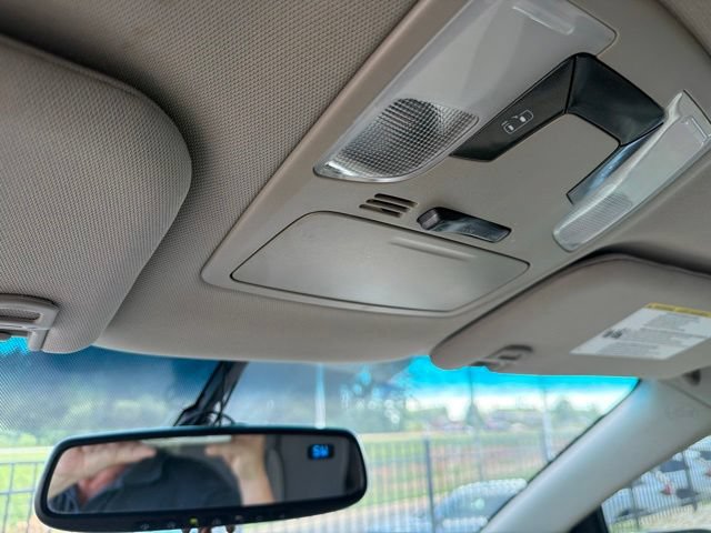 Used 2017 Toyota Sienna LE FWD image 18