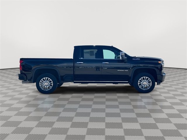Used 2023 Chevrolet Silverado 2500 High Country image 9