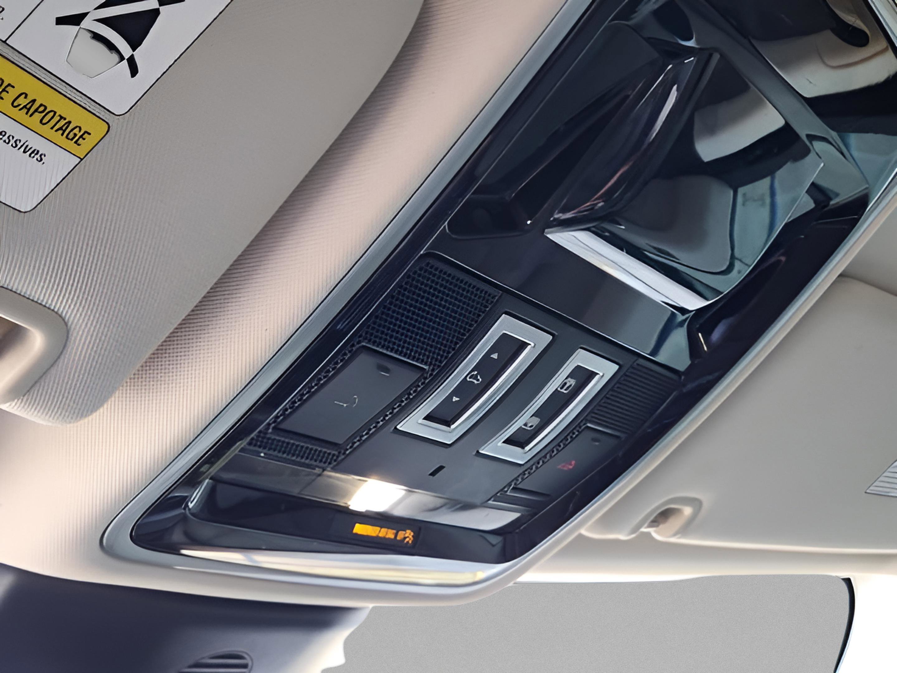 Used 2017 Land Rover Range Rover Sport HSE image 21