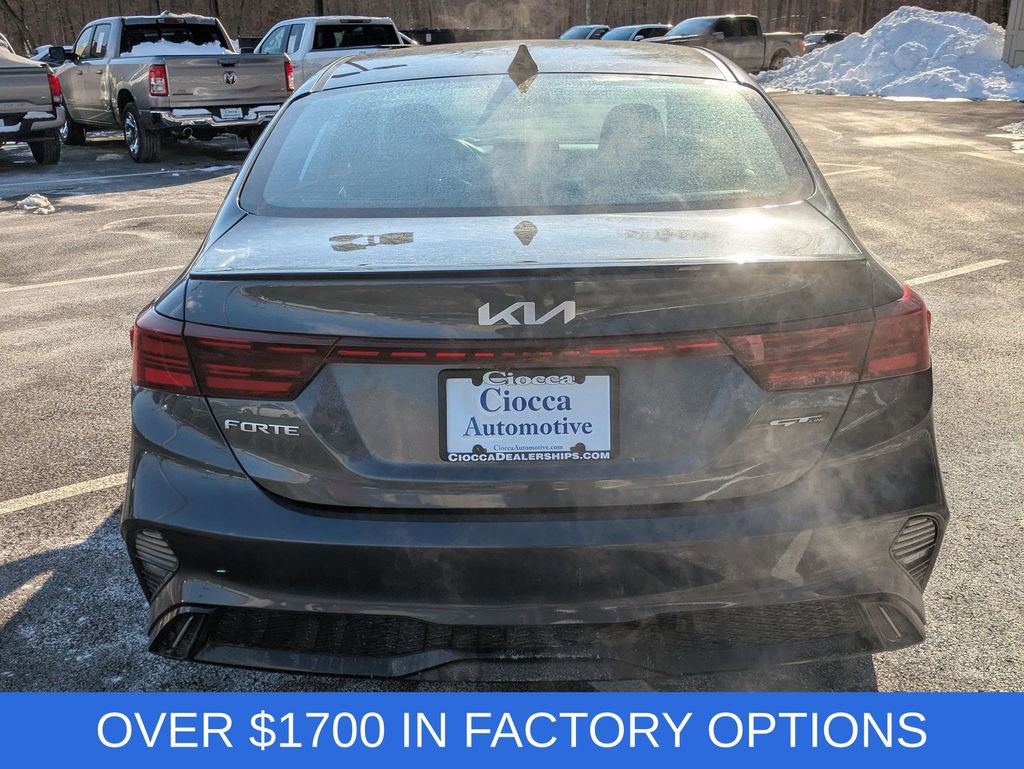 Used 2023 Kia Forte GT-Line w/ GT-Line Premium Package image 6