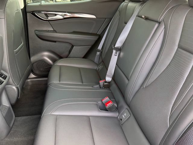 Used 2025 Buick Envision Preferred AWD/4WD image 24