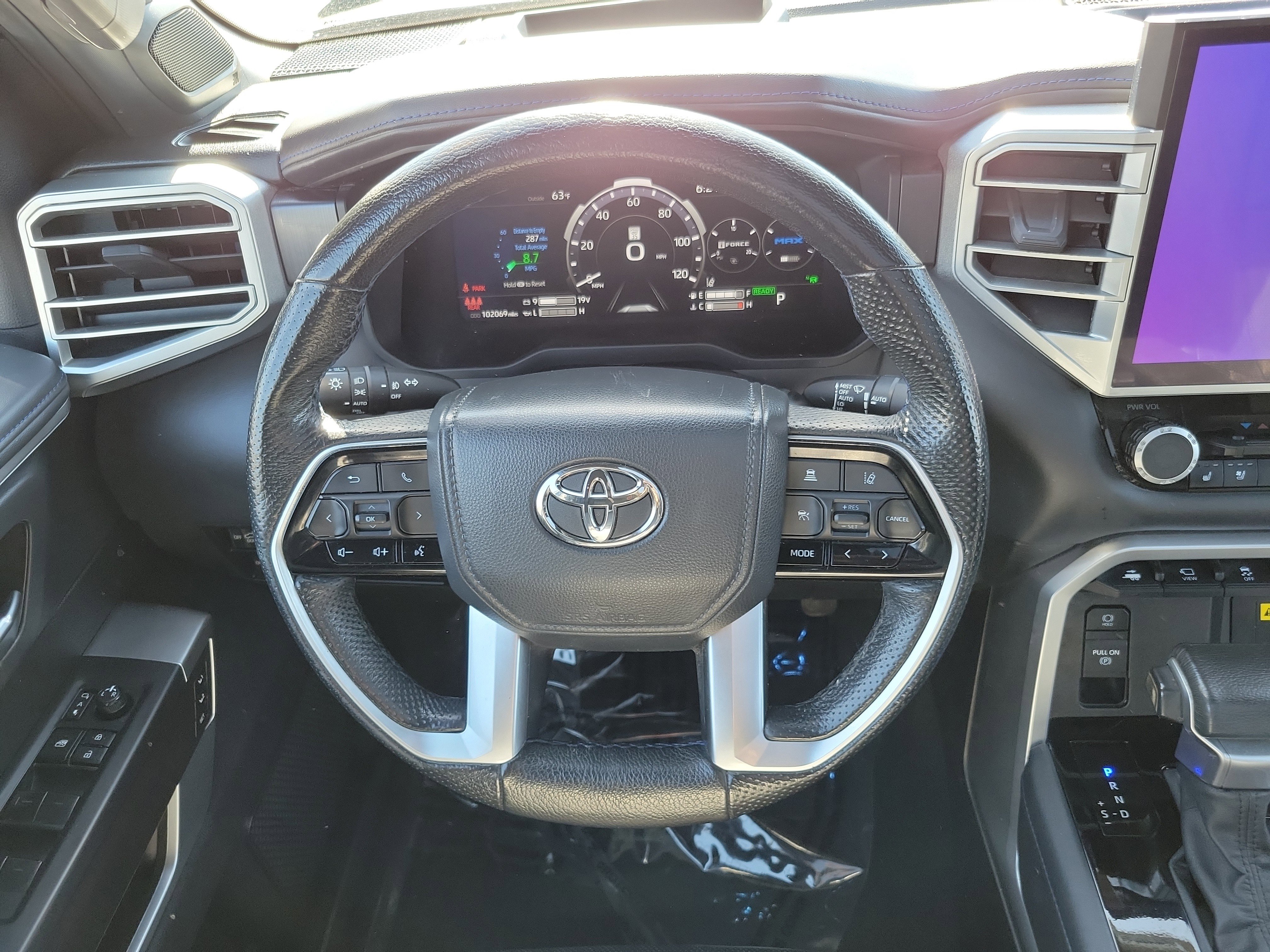 Used 2023 Toyota Tundra Platinum w/ Advanced Package image 26