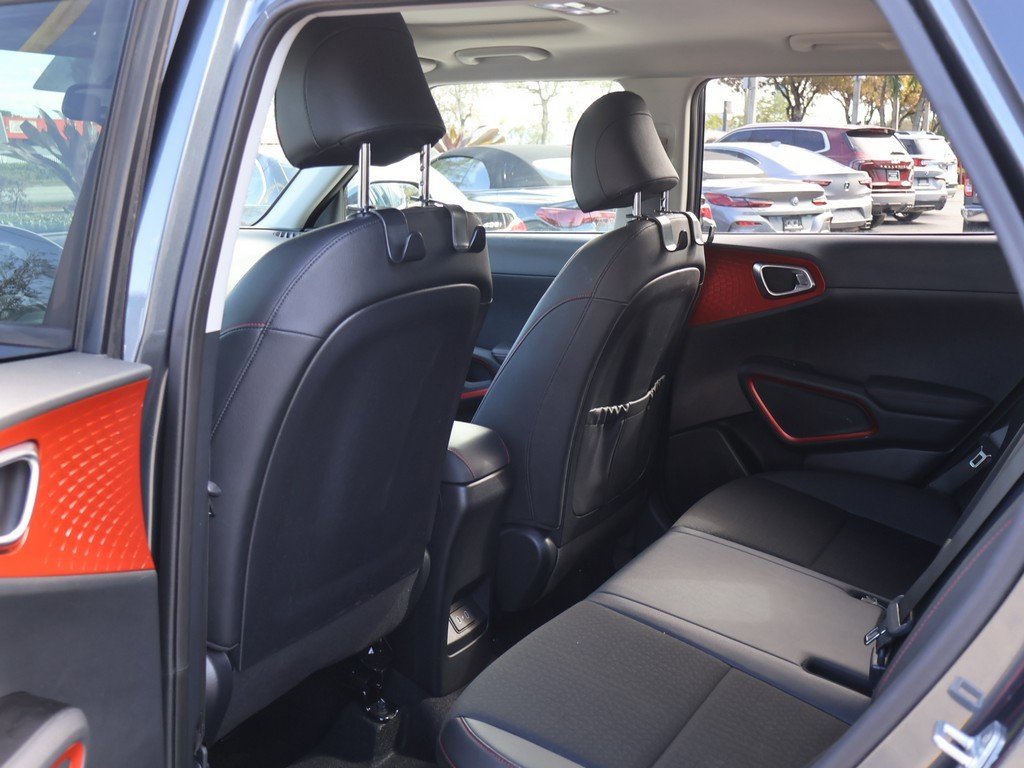 Used 2023 Kia Soul GT-Line w/ GT-Line Technology Package image 31