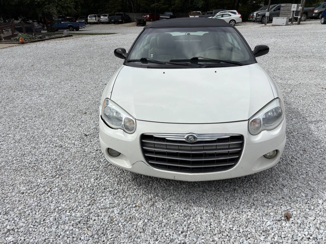 Used 2004 Chrysler Sebring LXi image 3