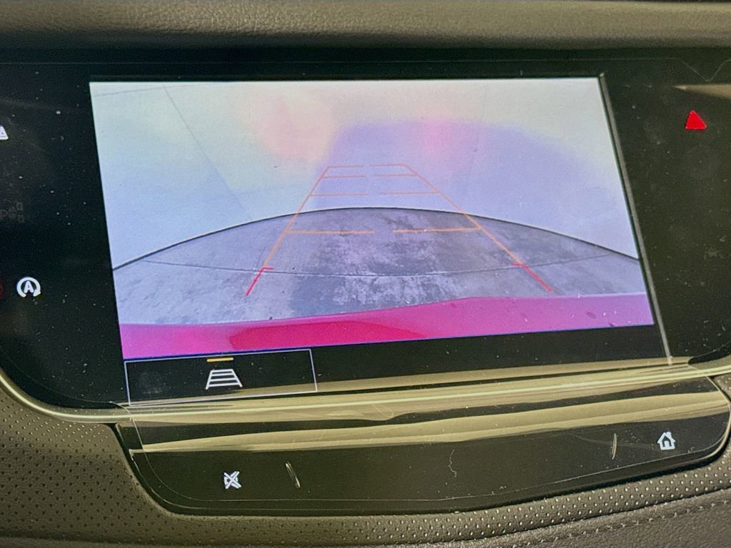 New 2026 Cadillac XT5 Luxury w/ LPO, ONYX Package image 9