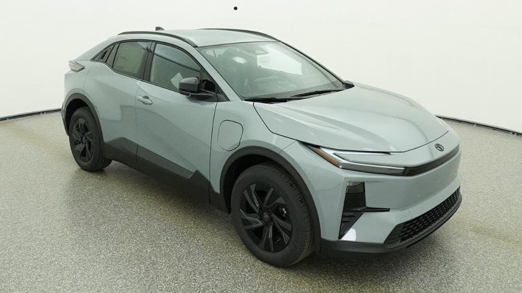 New 2026 Toyota C-HR AWD/4WD image 13