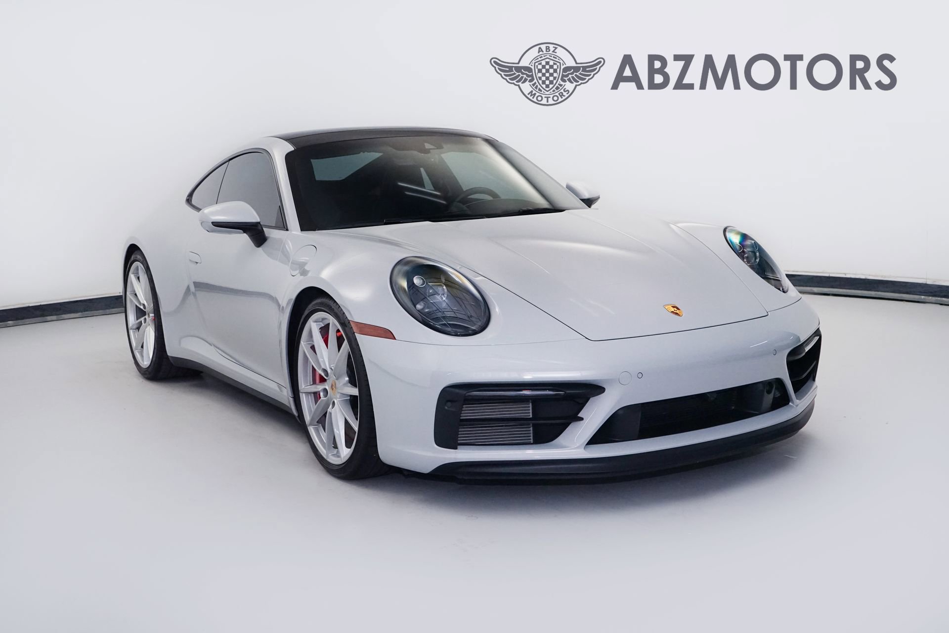Used 2024 Porsche 911 Carrera GTS RWD image 1