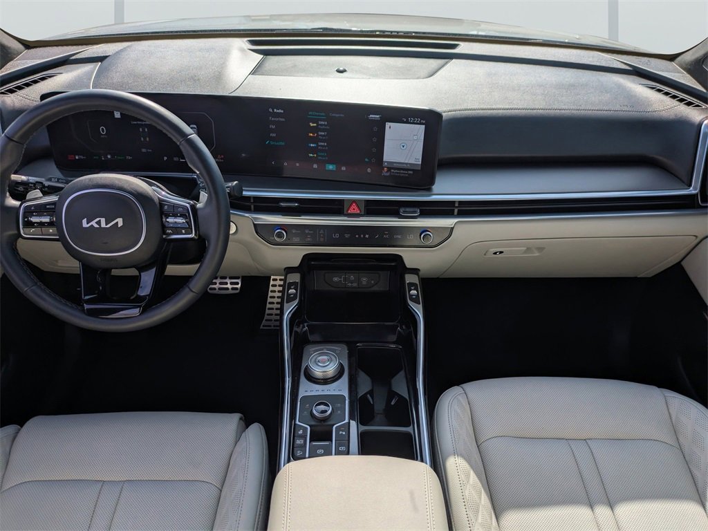 Used 2025 Kia Sorento SX Prestige image 17