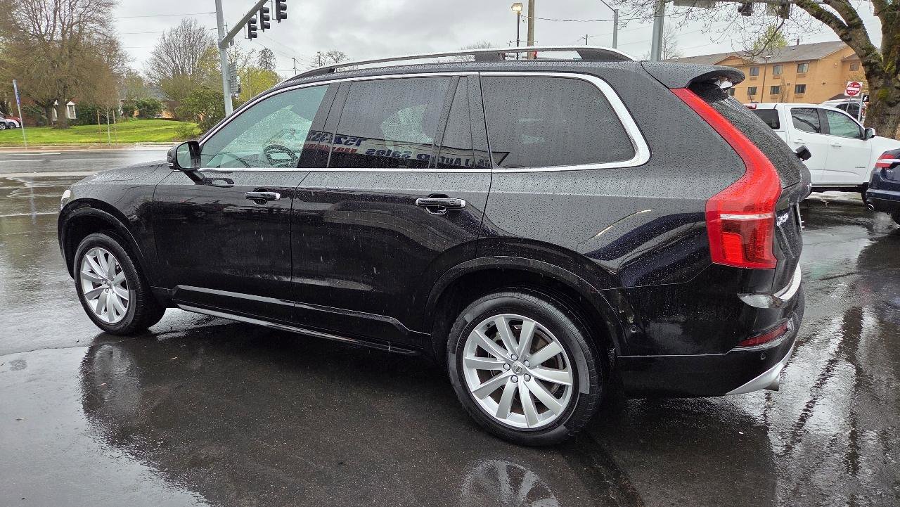 Used 2018 Volvo XC90 T5 Momentum w/ Convenience Package image 12