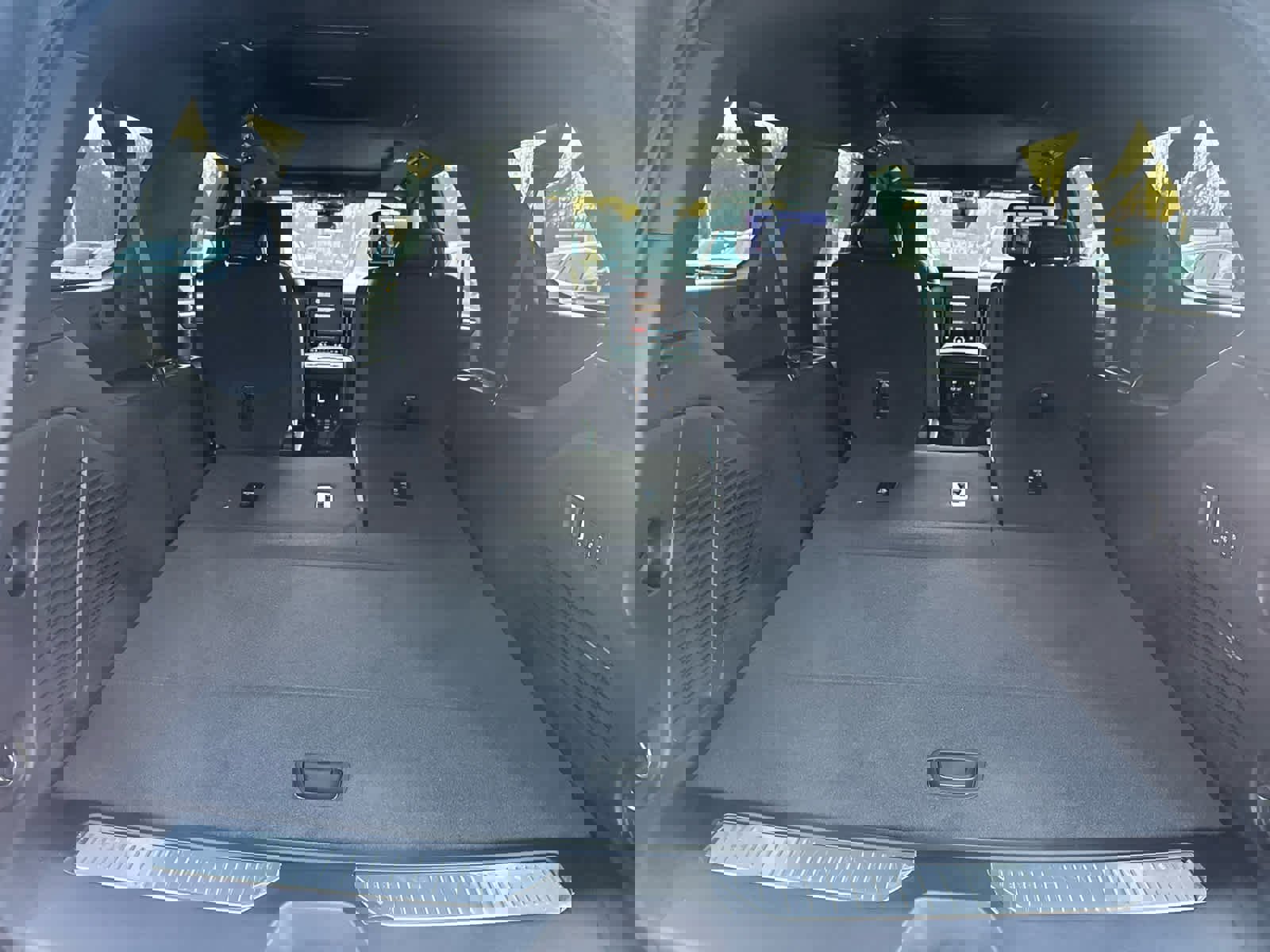 New 2026 GMC Yukon XL AT4 Ultimate image 12