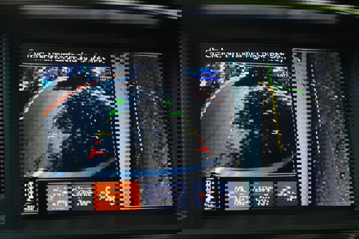 Used 2018 Nissan Armada Platinum w/ Cargo Package image 36