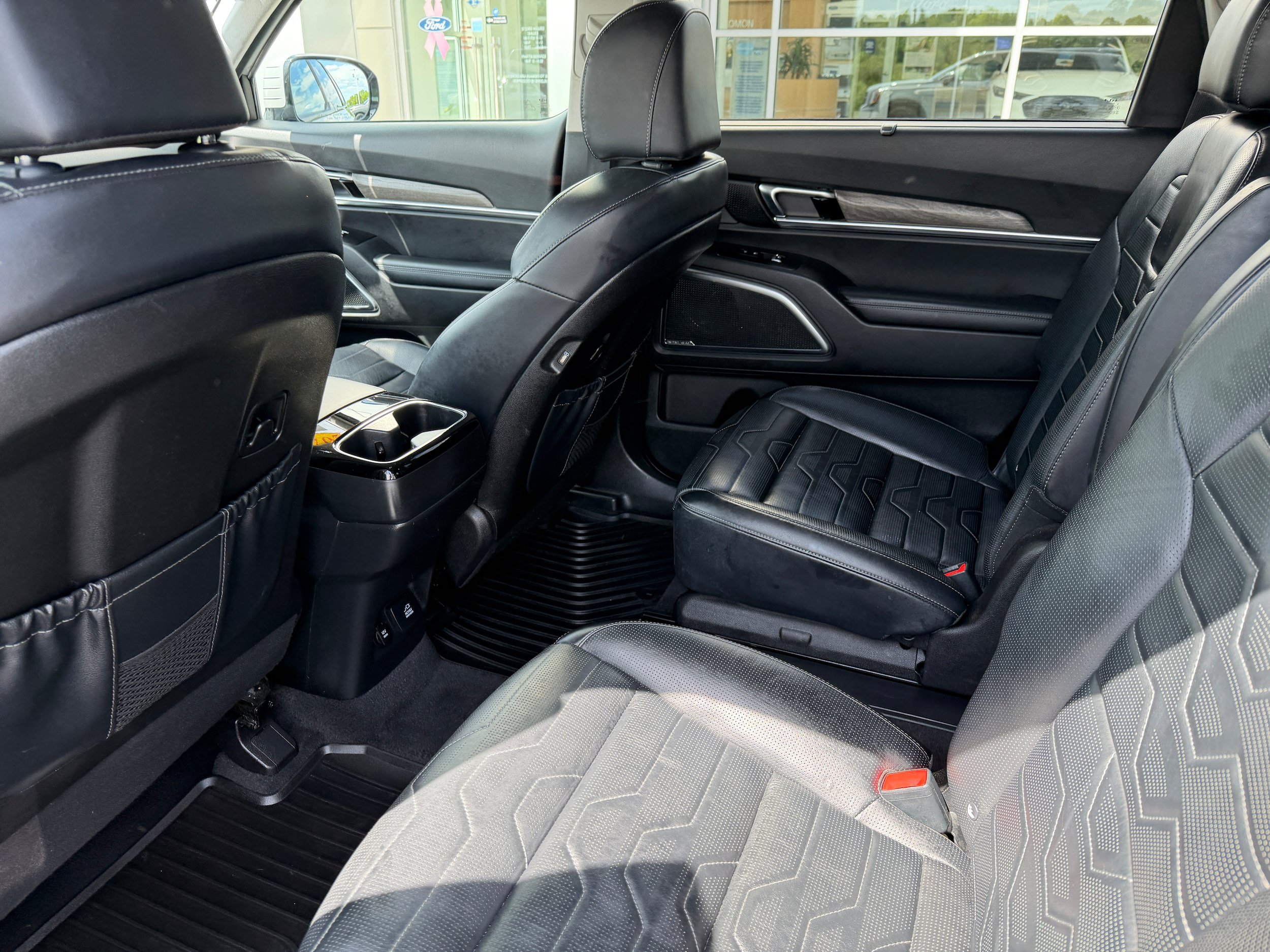 Used 2022 Kia Telluride SX w/ SX Prestige Package AWD/4WD image 20