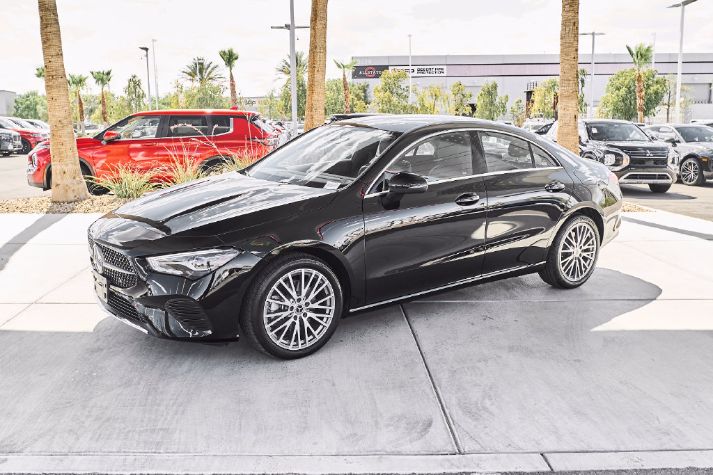 Used 2025 Mercedes-Benz CLA 250 4MATIC image 5
