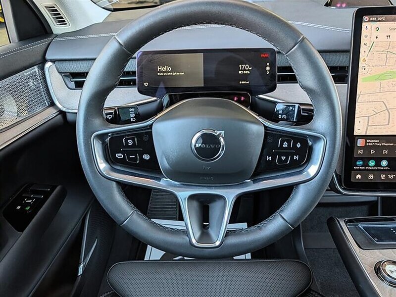 Used 2025 Volvo EX90 Ultra AWD/4WD image 19