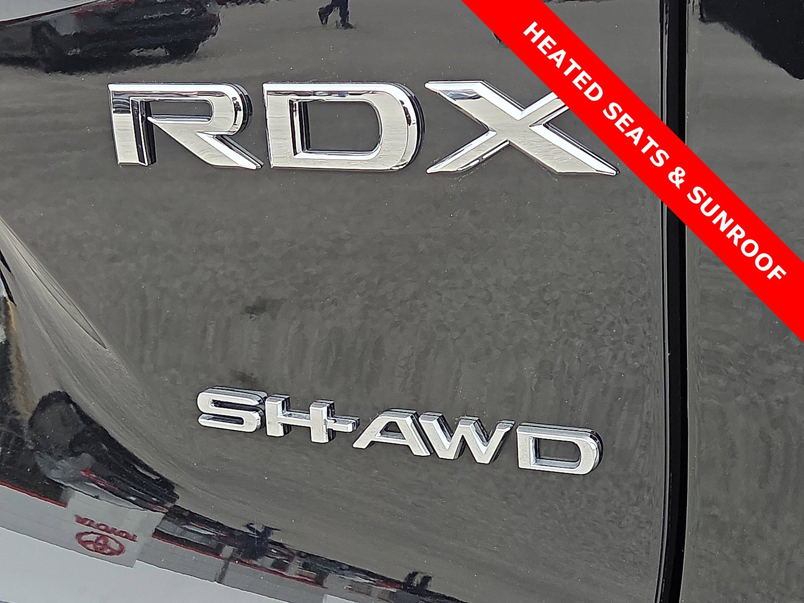 Used 2024 Acura RDX SH-AWD w/ Technology Package image 8