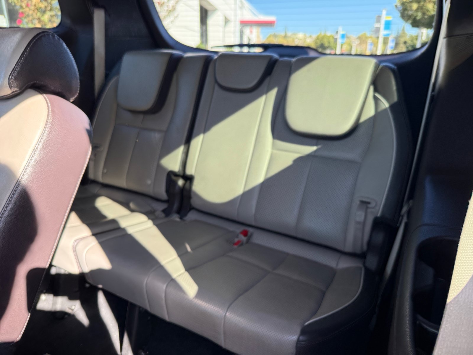Used 2017 Kia Sedona SX Limited FWD image 21