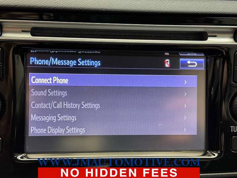 Used 2015 Toyota Prius C Two FWD image 27