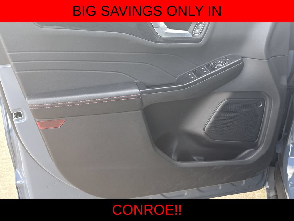 Used 2023 Ford Escape ST-Line w/ Tech Pack #1 FWD image 10