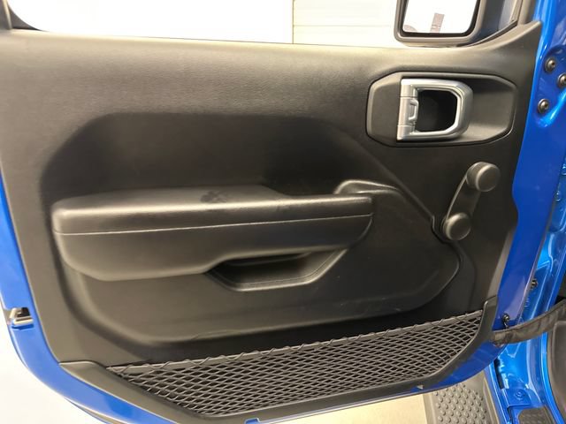 Used 2021 Jeep Wrangler Sport AWD/4WD image 19