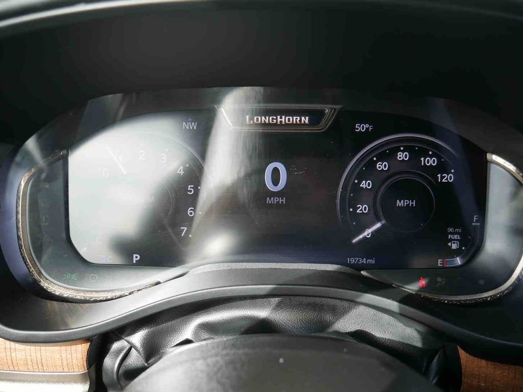 Used 2023 RAM 1500 Limited w/ Body-Colour Bumper Group image 51