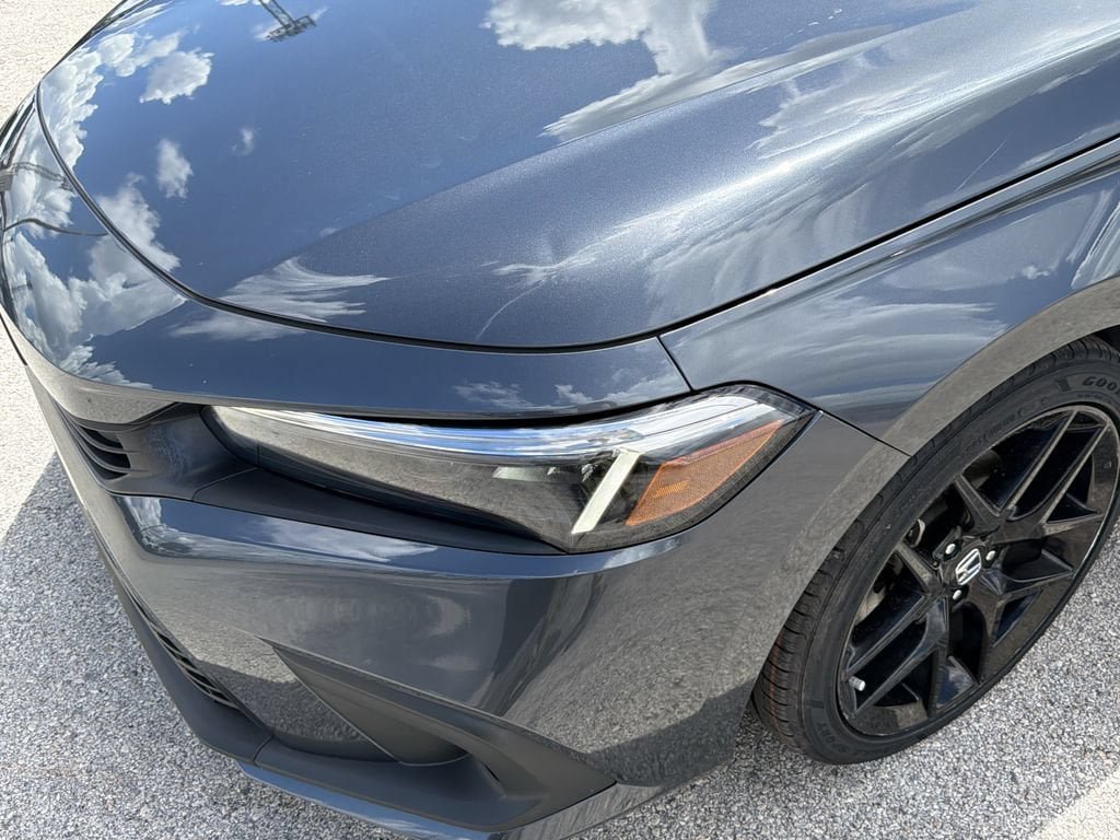 Used 2023 Honda Civic Sport image 8
