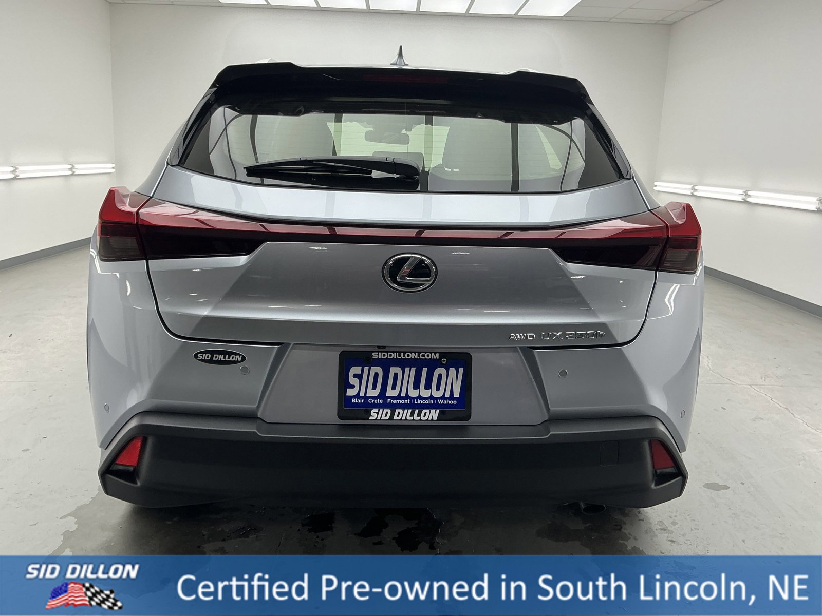 Used 2024 Lexus UX 250h UX 250h image 5