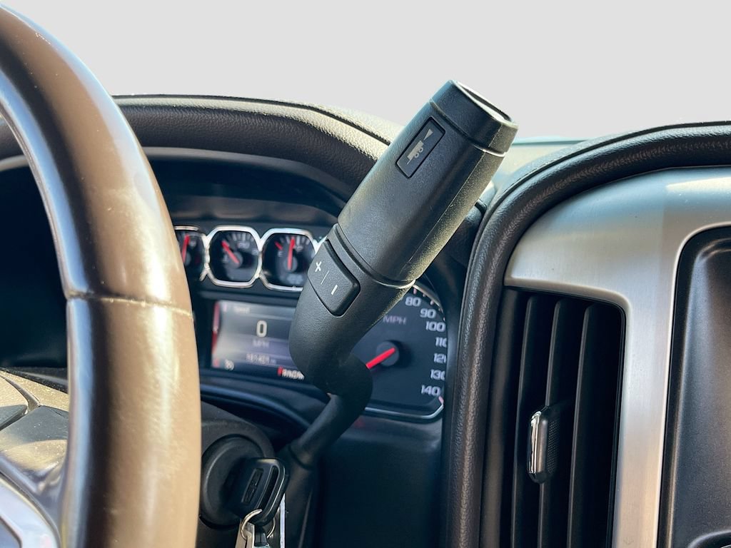 Used 2015 GMC Sierra 2500 SLT w/ Duramax Plus Package AWD/4WD image 17