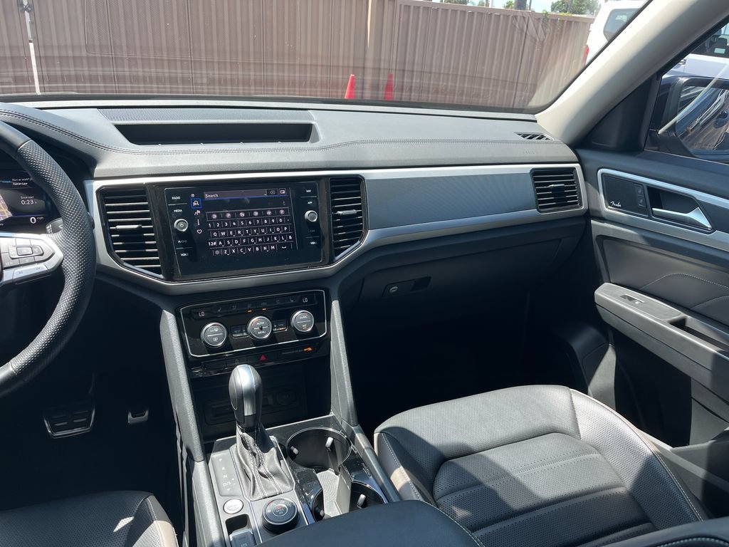 Used 2022 Volkswagen Atlas SEL Premium AWD/4WD image 39