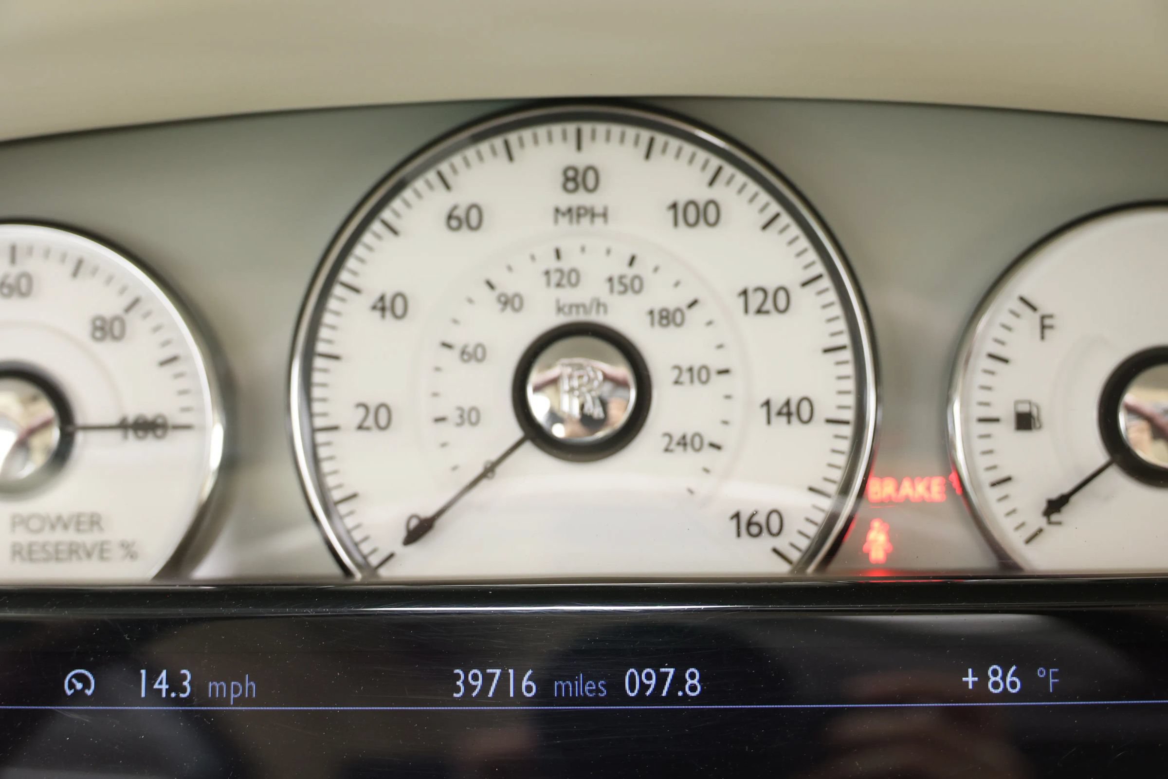 Used 2013 Rolls-Royce Ghost RWD image 28