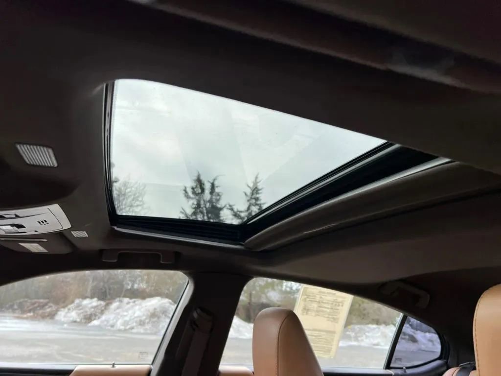 Used 2021 Lexus ES 350 w/ Premium Package image 24