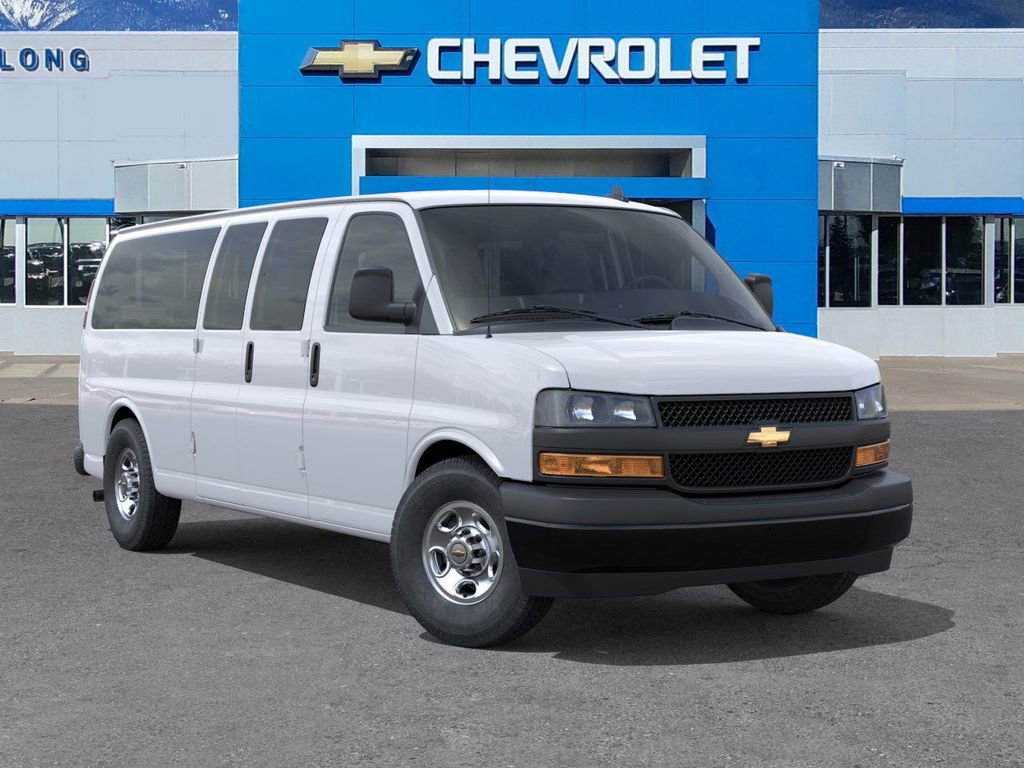 New 2026 Chevrolet Express 3500 LS image 7