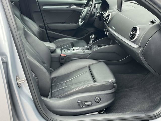 Used 2016 Audi A3 e-tron Premium Plus w/ Premium Plus Package image 24