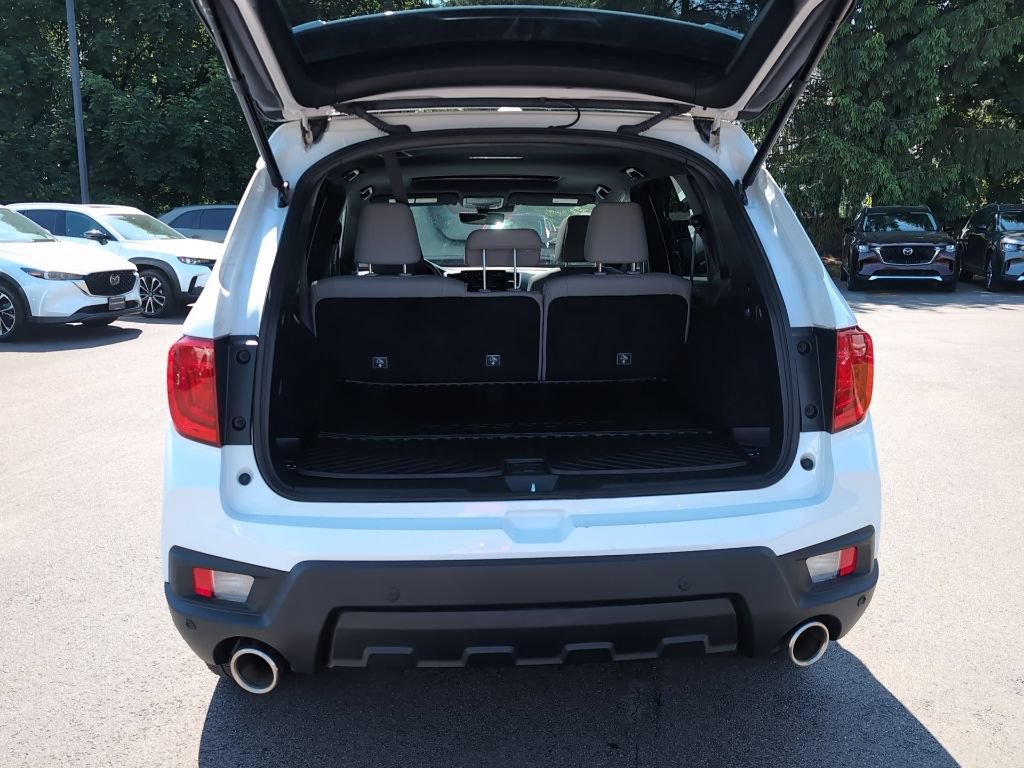Used 2023 Honda Passport EX-L image 11