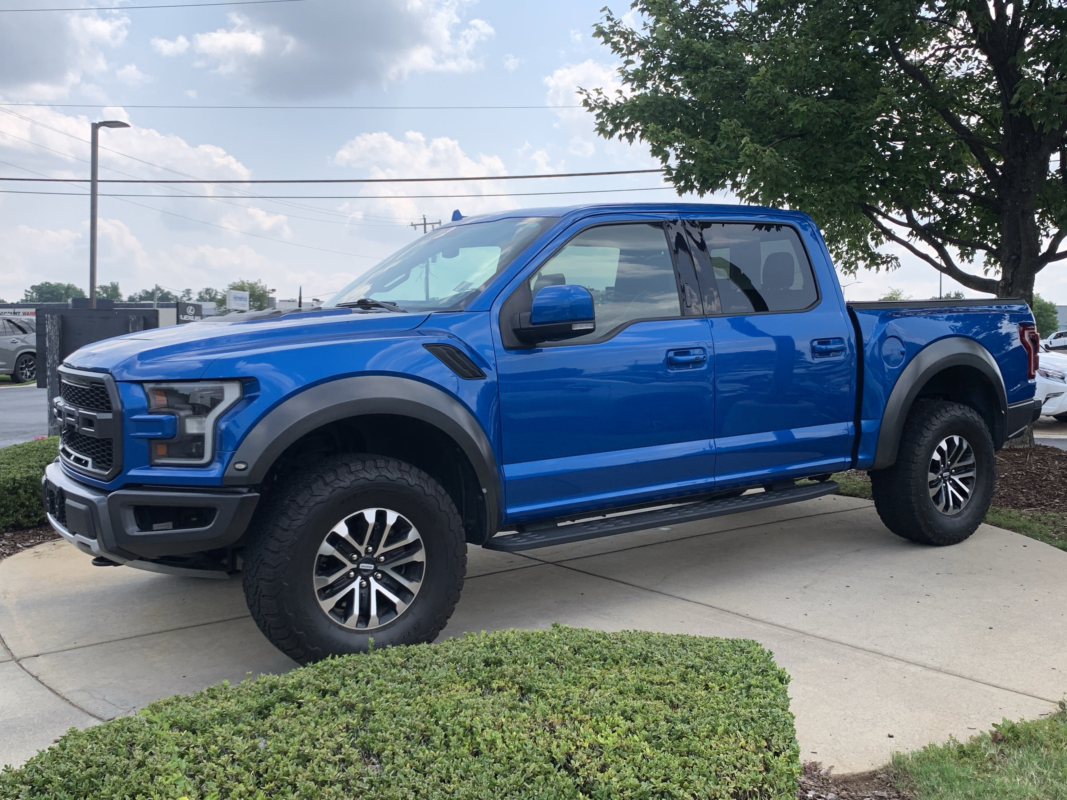 Used 2020 Ford F150 Raptor w/ Equipment Group 802A Luxury AWD/4WD image 5