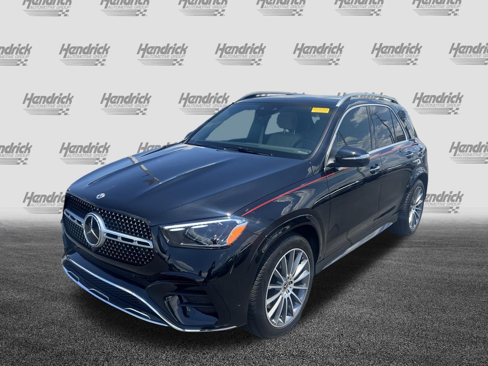 Certified 2025 Mercedes-Benz GLE 450 4MATIC image 5