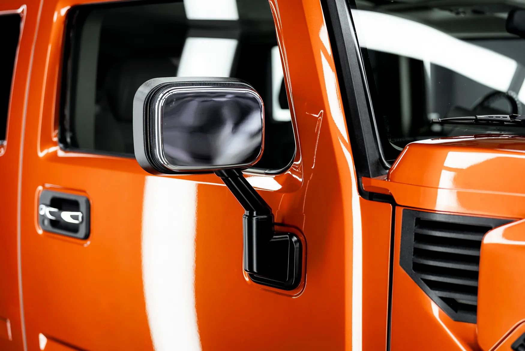 Used 2003 HUMMER H2 Luxury w/ Preferred Equipment Group AWD/4WD image 53