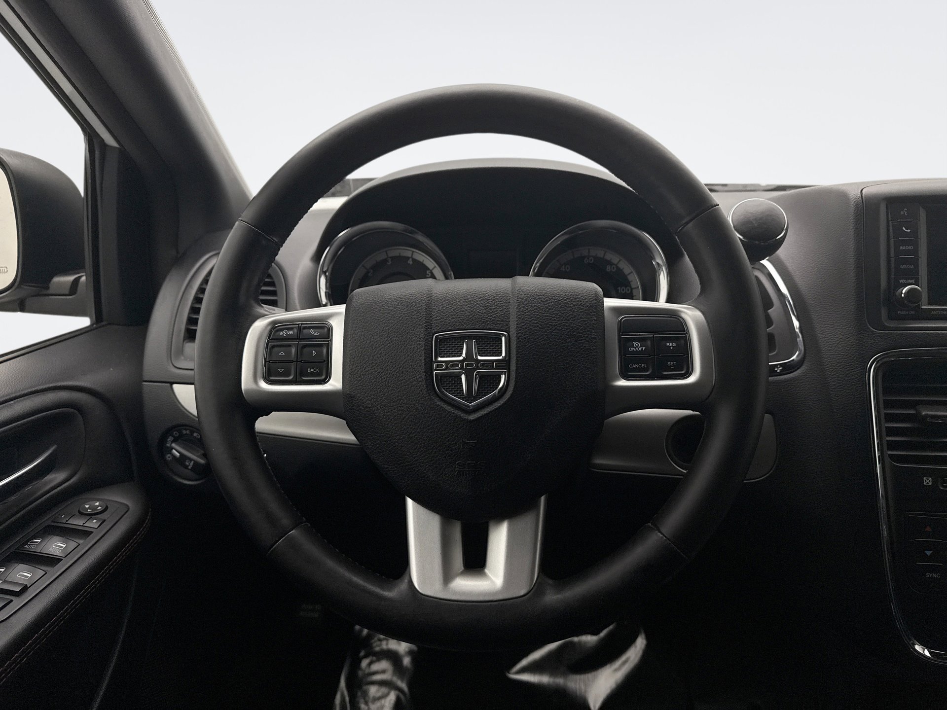 Used 2019 Dodge Grand Caravan GT image 12