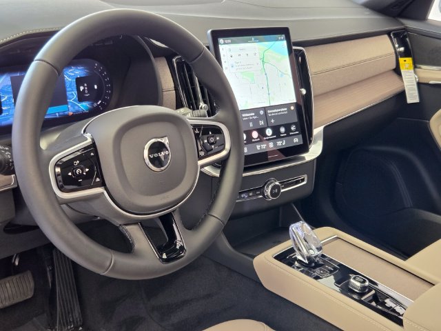 New 2026 Volvo XC90 B6 Plus w/ Protection Package Premier AWD/4WD image 10