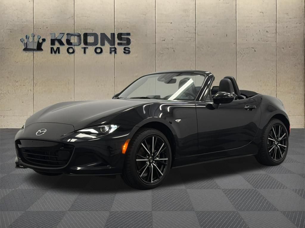 Certified 2025 MAZDA MX-5 Miata Grand Touring w/ Weather Package RWD image 1