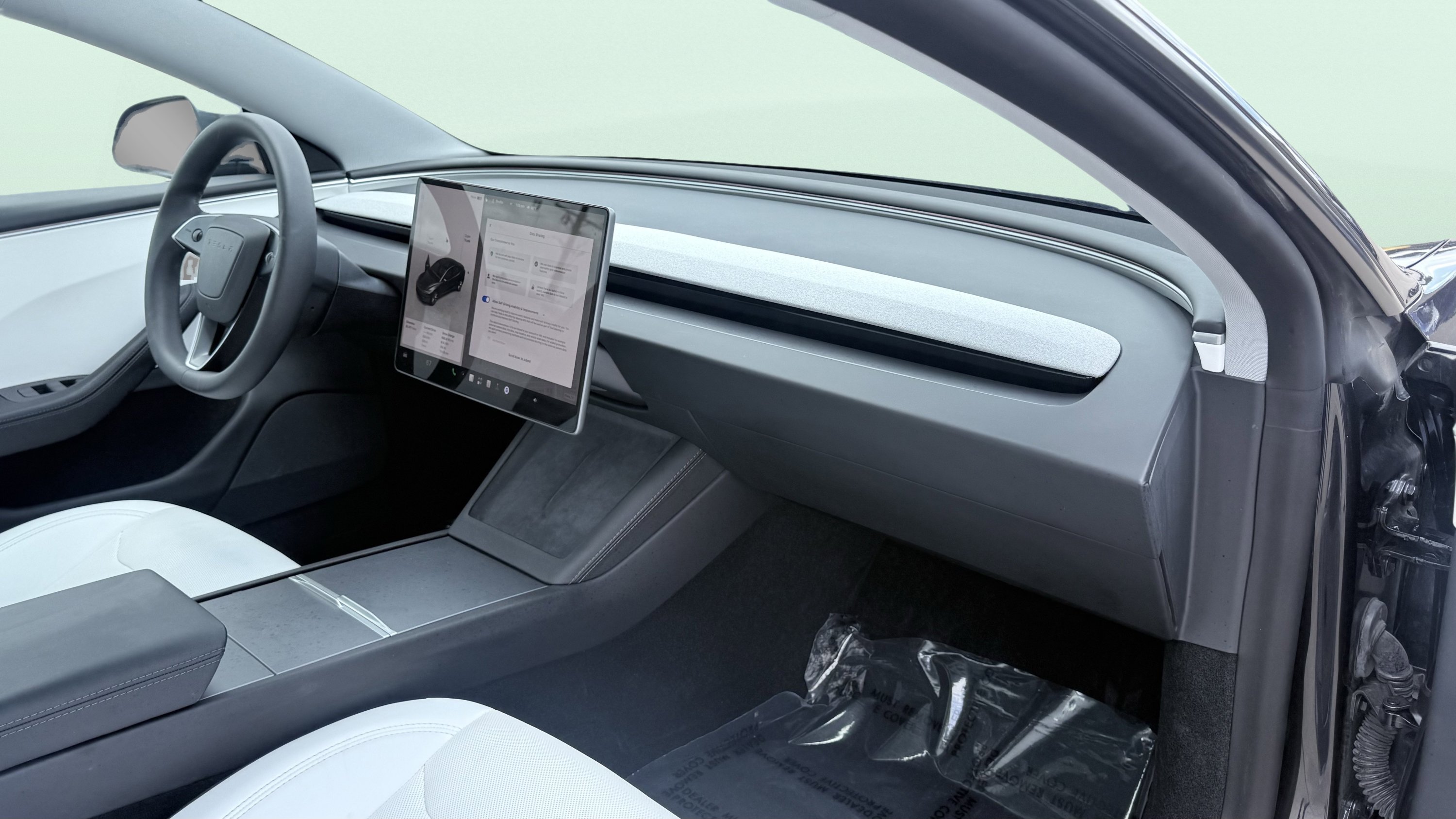 Used 2024 Tesla Model 3 Long Range RWD image 45