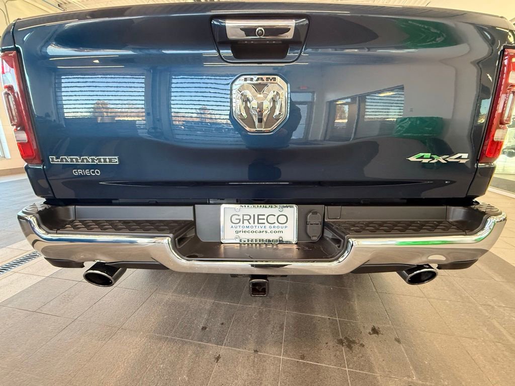 Used 2022 RAM 1500 Laramie AWD/4WD image 10